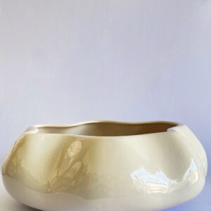 Cachepô de Cerâmica Esmaltada Cuia Off White Waves