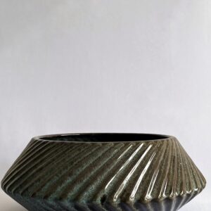 Cachepô de Cerâmica Esmaltada Cuia Nave Hematita G