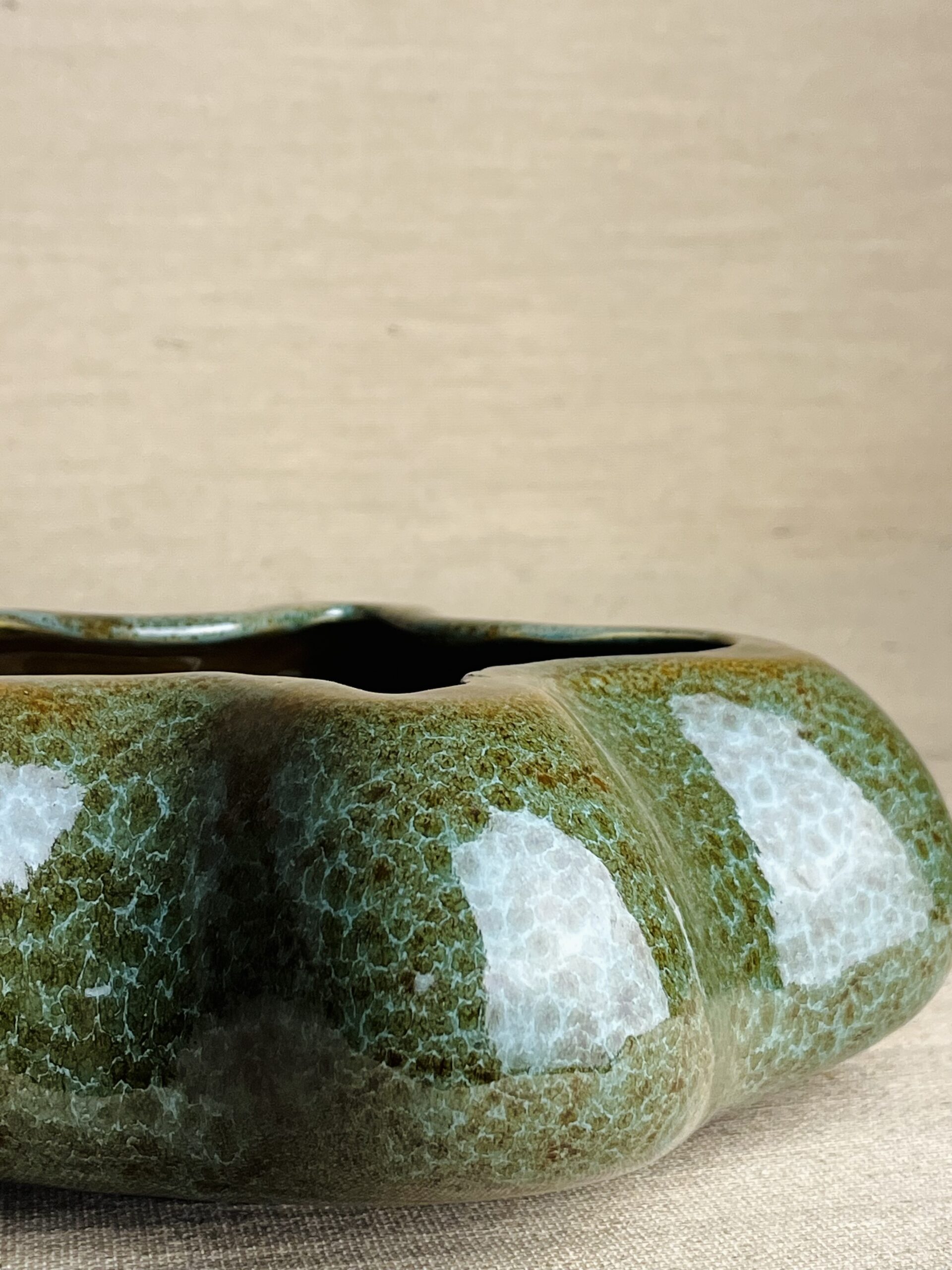 Cachepô Cuia M Verde Aladim Waves - Imagem 3