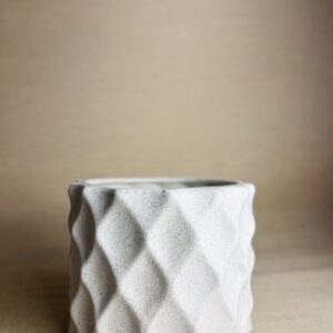 Cachepô Matelassê G White-Fendi
